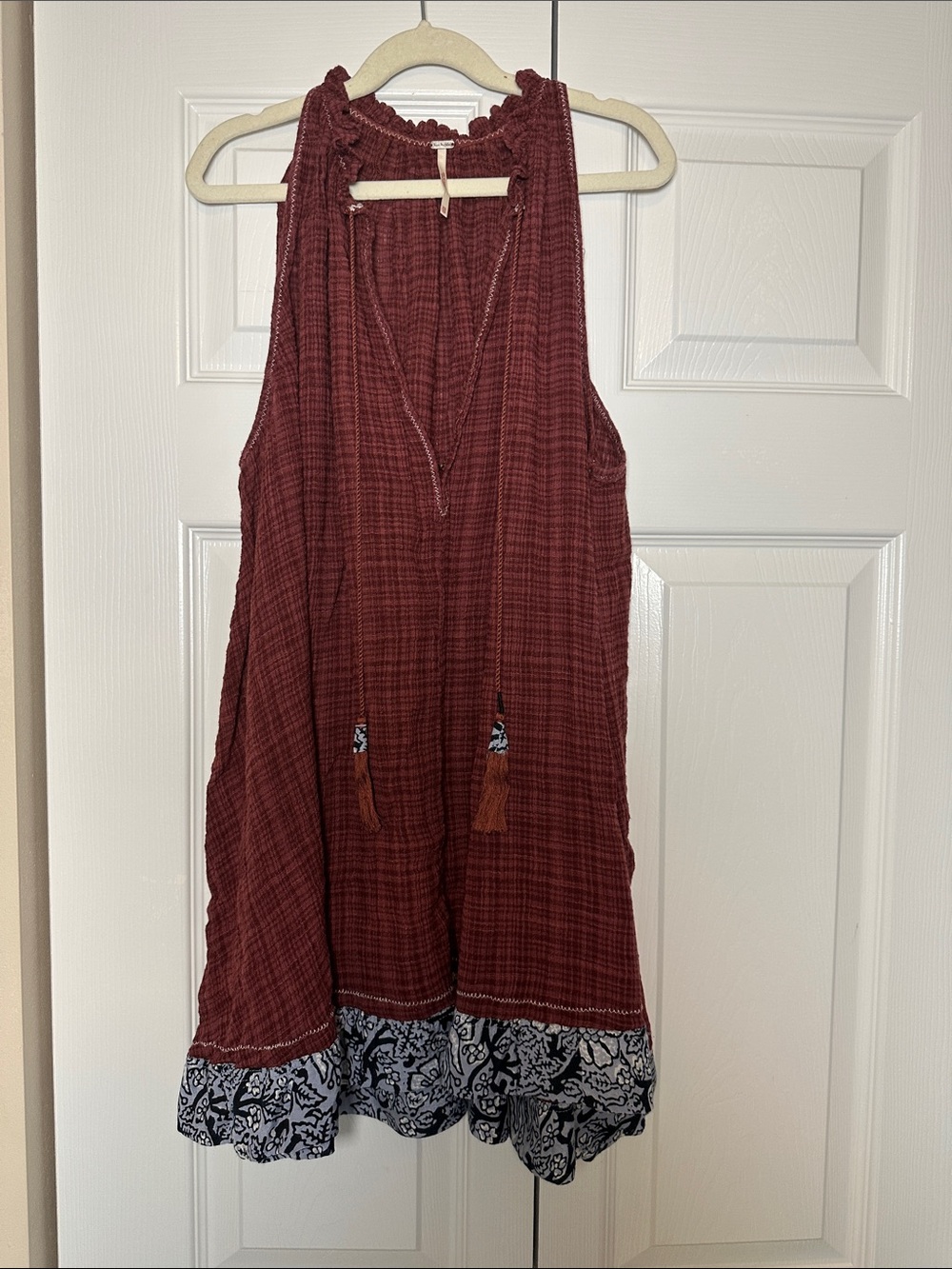 Free people Sleeveless Ruffled Neck Burgundy Boho Dress